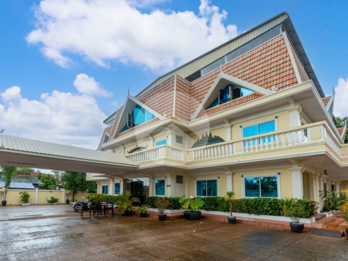 45 Bedroom Hotel For Sale - Svay Prey