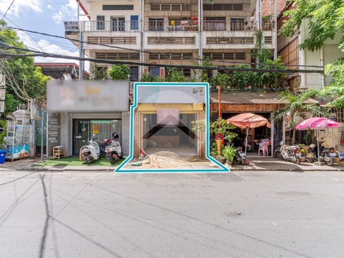 72 Sqm Shophouse For Rent - BKK1