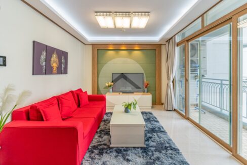 2 Bedroom Condo For Rent - De Castle Royal