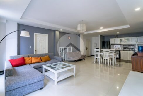 3 Bedroom Serviced Apartment For Rent - Beoung Raing