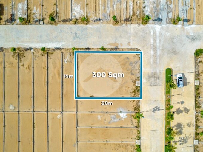 Corner Plot Of 300 Sqm Land For Sale - in Amory 7 Makara- Kandal