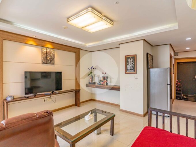 1 Bedroom Condo For Rent - De Castle Royal