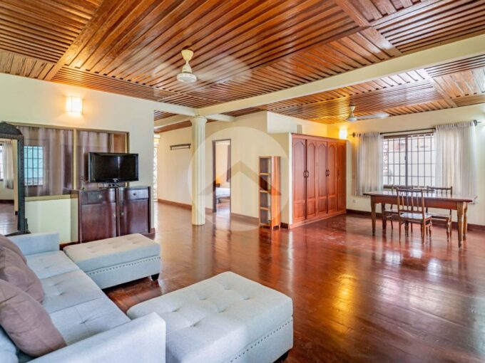 Renovated 2 Bedroom Apartment For Rent - Chakto Mukh