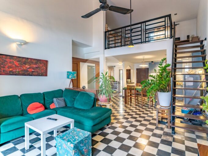 Renovated 2 Bedroom Duplex Apartment For Rent - Phsar Chas