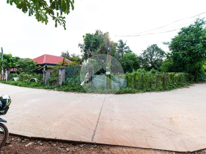 792 Sqm Commercial Land For Rent - Svay Dangkum