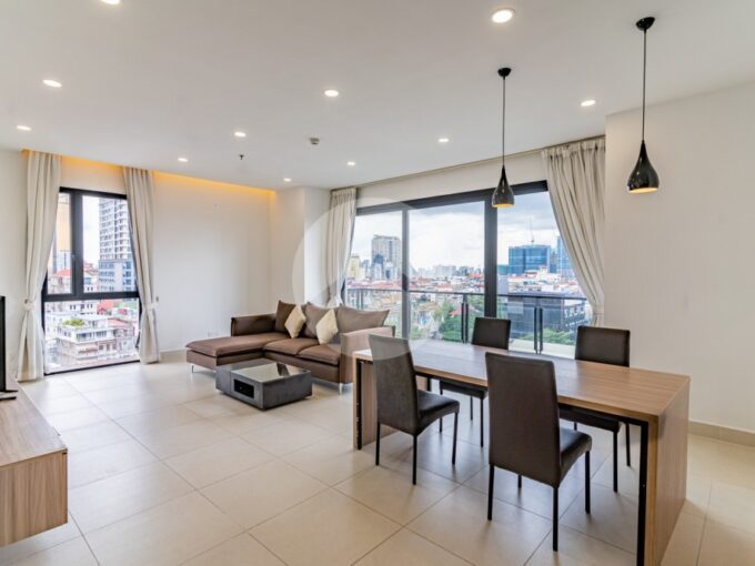 3 Bedroom Condo For Rent - Beoung Raing