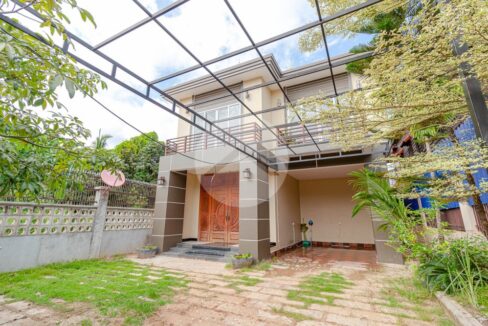 3 Bedroom Villa for Rent - Slor Kram