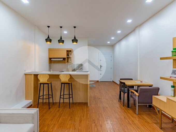 Renovated 2 Bedroom Apartment For Rent - Phsar Chas