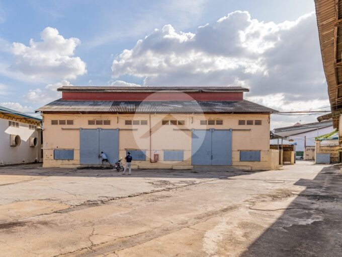 398 Sqm Warehouse For Rent - Toul Kork