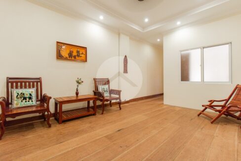 2 Bedroom Apartment For Rent - Svay Dangkum