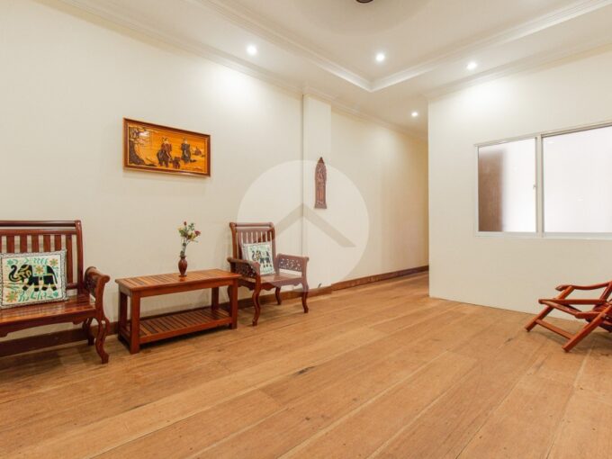2 Bedroom Apartment For Rent - Svay Dangkum