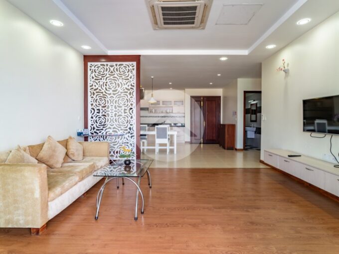 2 Bedroom Serviced Apartment For Rent - Boeng Tompun