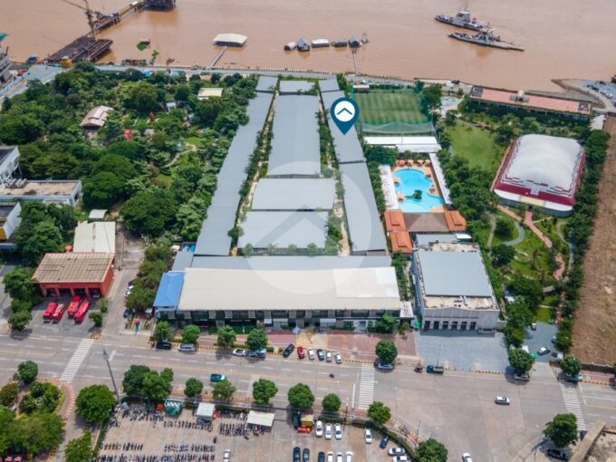 90 Sqm Office Space For Rent - Tonle Bassac