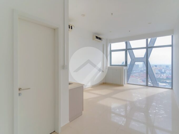 36th Floor SOHO For Sale - The Bridge