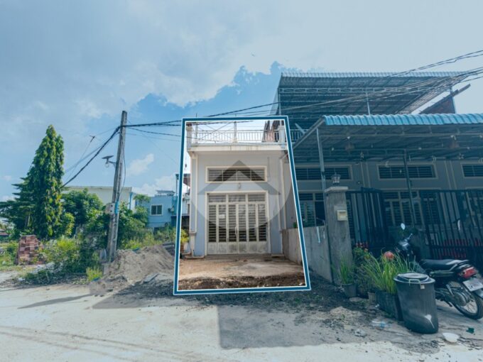 3 Bedroom House For Sale - Svay Dangkum