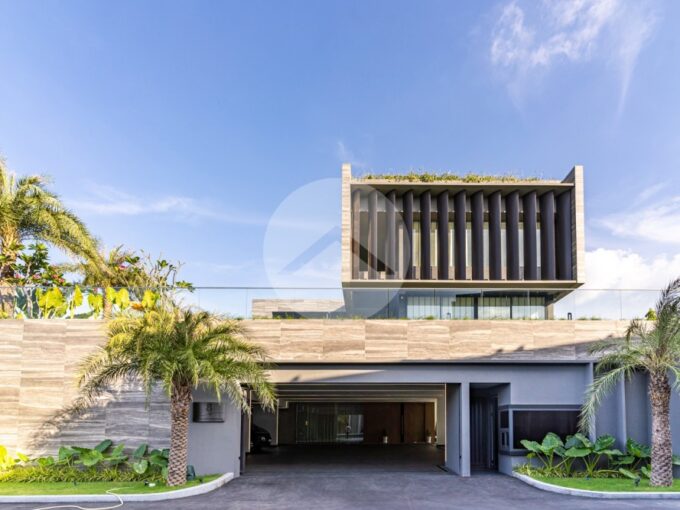 7 Bedroom Luxury Villa For Sale - Norea Cove Residences
