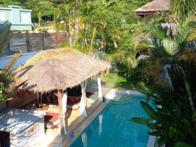 970 Sqm Land  With 2 Villas And A Bangalow For Sale - Prey Thum