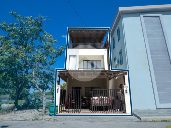 3 Bedroom Villa For Sale - Kandaek