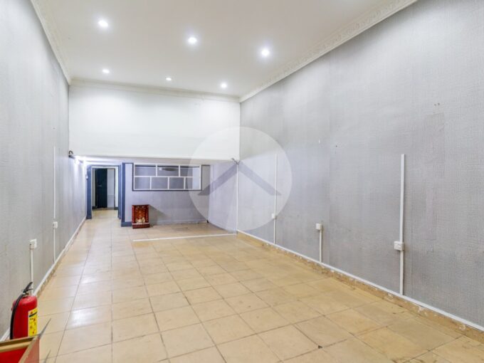 64 Sqm Retail Space For Rent - BKK1