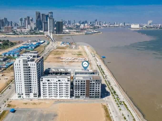 8 Storey Hotel Building For Rent - Koh Norea