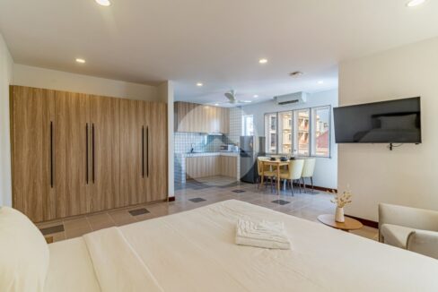 35 Sqm Serviced Studio Apartment For Rent - BKK1