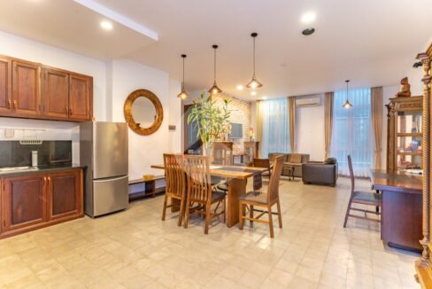 2 Bedroom Serviced Apartment For Rent - BKK1