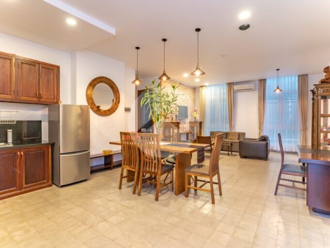 2 Bedroom Serviced Apartment For Rent - BKK1