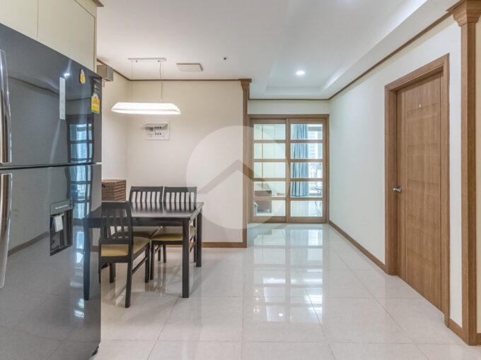 13th Floor 1 Bedroom Condo For Sale - De Castle Royal