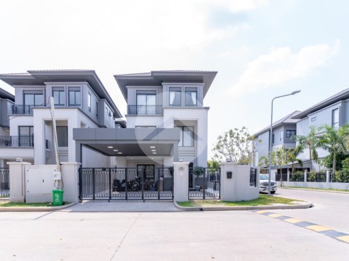 5 Bedroom Villa For Rent - Chip Mong Central Park Grand