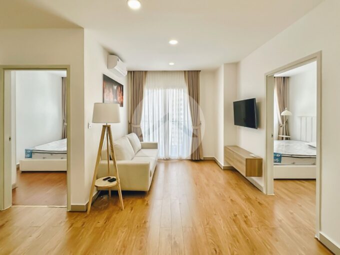 2 Bedroom Condo For Rent - The Park Land TK