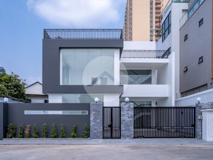 3 Bedroom Villa For Sale - Bassac Garden City