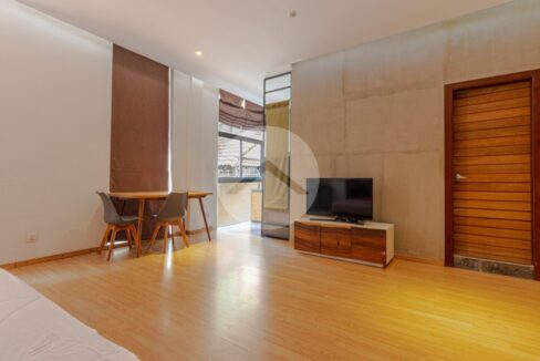 Studio Apartment For Rent - Sala Kamreuk