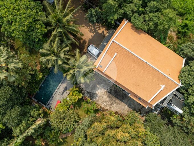 6 Bedroom Villa For Rent - Veal Sbov