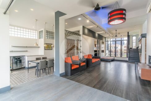 Renovated 3 Bedroom Apartment For Sale- Mittapheap