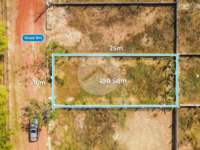 250 Sqm Land For Sale - Kandaek