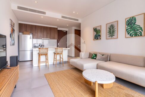 1 Bedroom Condo For Rent - Embassy Central