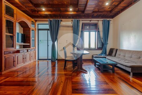 2 Bedroom Apartment For Rent - Slor Kram