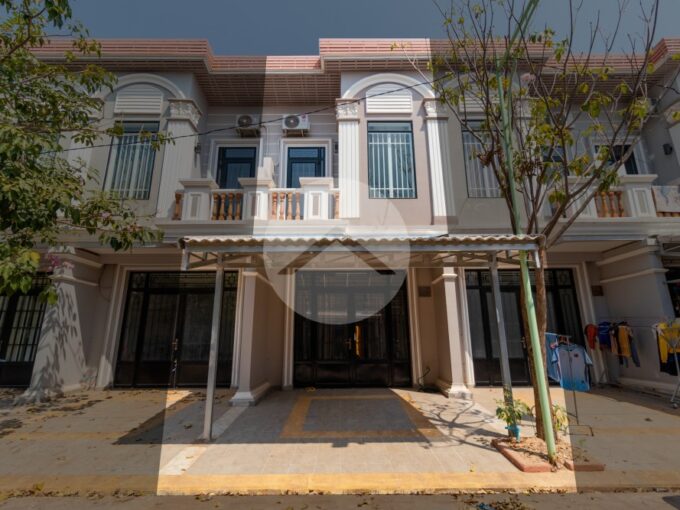 2 Bedroom Townhouse For Rent - Kandaek