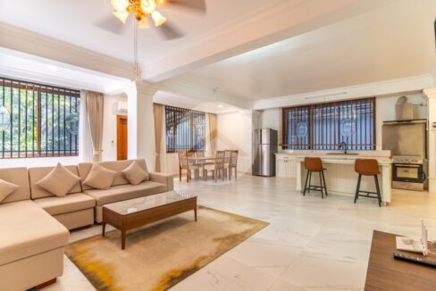 2 Bedroom Serviced Apartment For Rent - BKK1