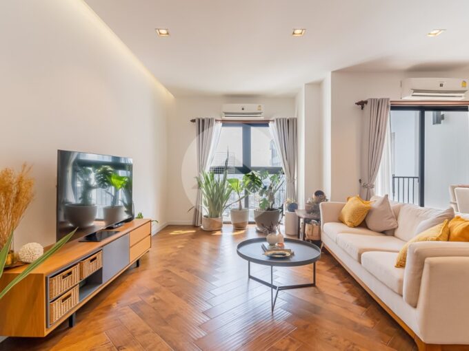 2 Bedroom Condo For Rent - Urban Village