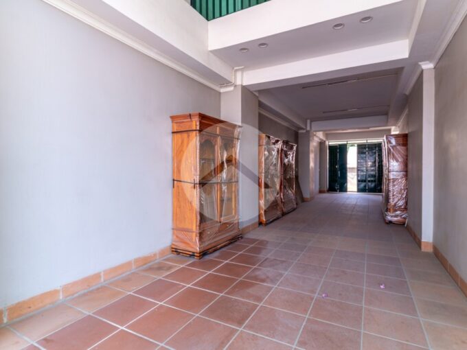53 Sqm Retail Space For Rent - Toul Tum Poung 2