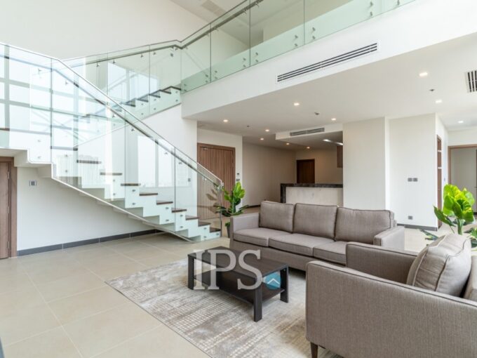 4 Bedroom Penthouse Serviced Apartment For Rent - Toul Kouk