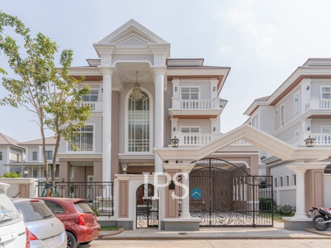 7 Bedroom Villa For Rent - Borey Peng Huoth Boeung Snor
