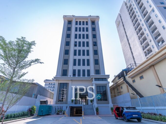 182 Sqm Office Space For Rent - Along National Road 6A