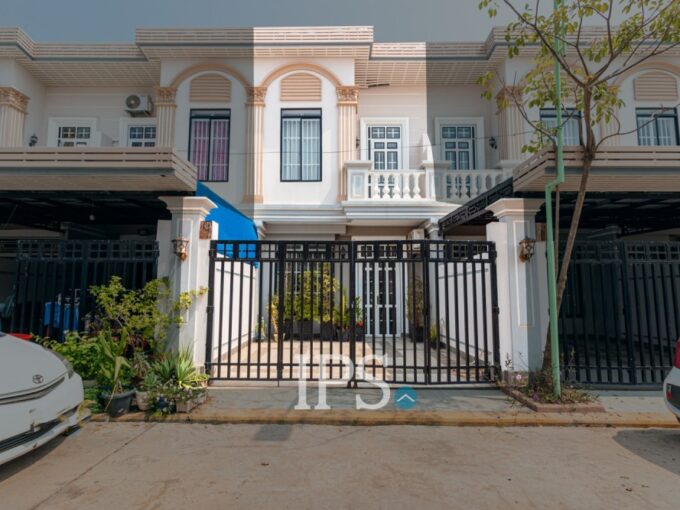 3 Bedroom Flat For Sale - Borey Siem Reap Angkor Real Estate