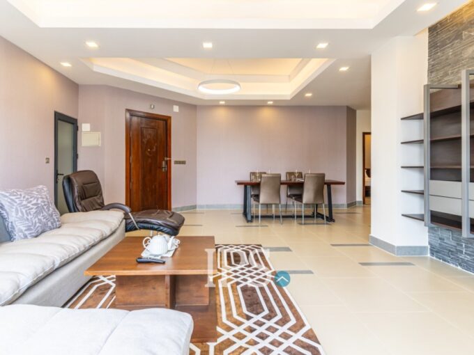 2 Bedroom Serviced Apartment For Rent - BKK 1