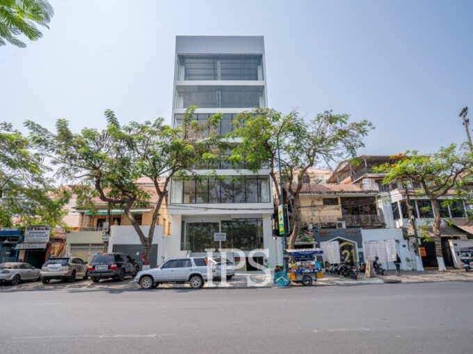 185 Sqm Office Space For Rent - Tonle Bassac