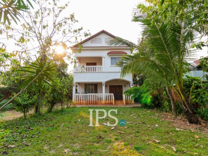 5 Bedroom House For Sale - Sangkat Siem Reap
