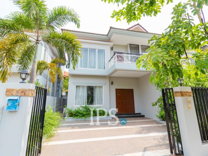 3 Bedroom Twin Villa  For Rent - Angkor Palace