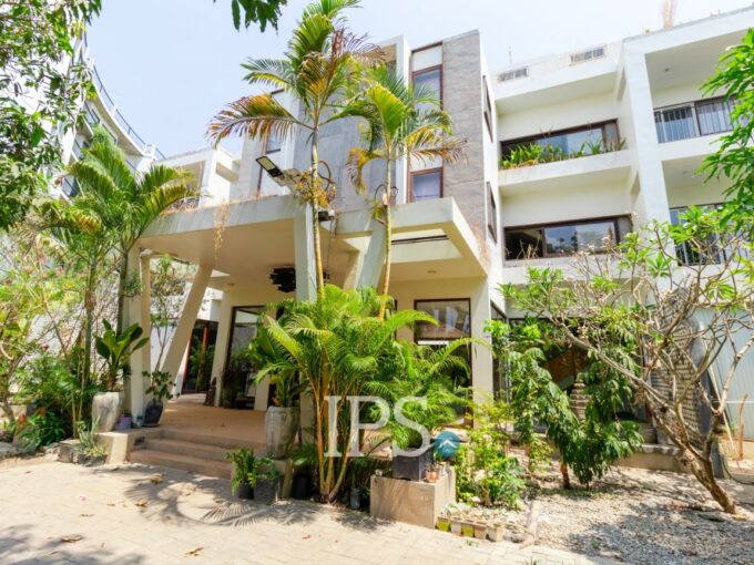 26 Bedroom Hotel For Rent - Sala Kamruek
